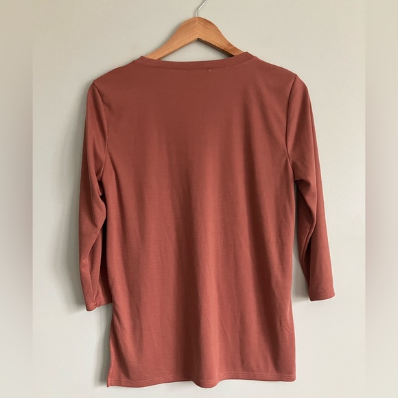 GREEN ENVELOPE Mauve Micro Ribbed V-Neck 3/4 Sleeve Top Size S - Picture 6 of 10